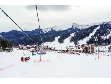 Более 100 тысяч туристов посетили в новогодние праздники горнолыжные курорты Северного Кавказа