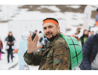 Интерфакс Туризм: Фоторепортаж: Весенний «АрхызФанФест» впервые прошел в Карачаево-Черкесии.
