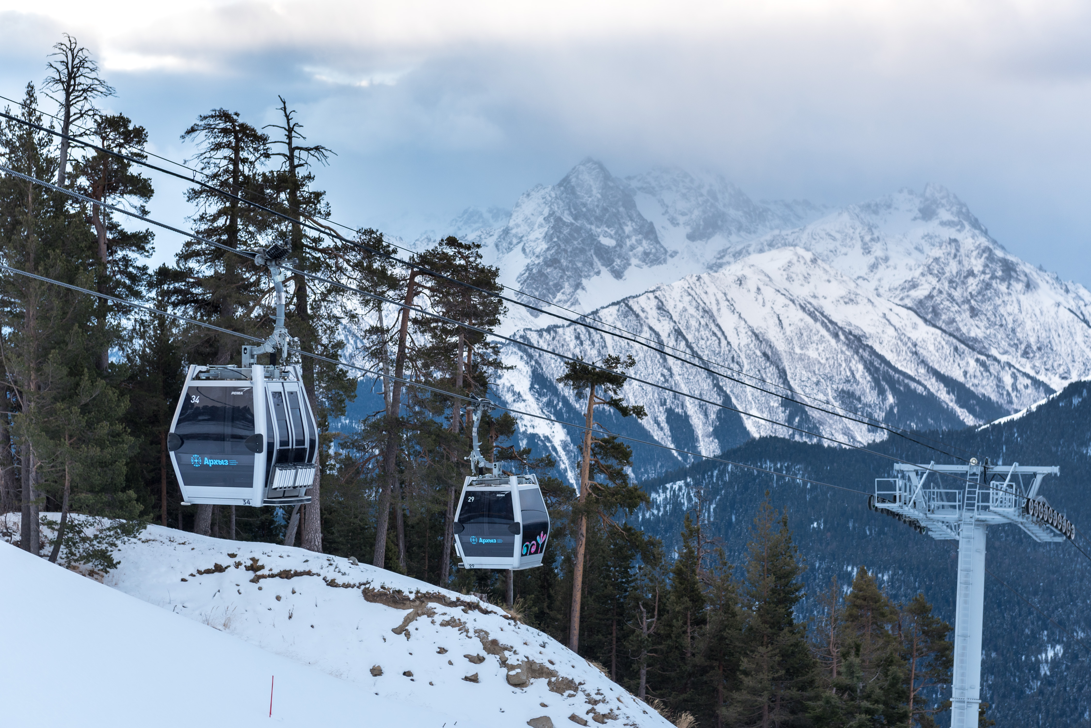 ТАСС: На горнолыжном курорте «Архыз» построят две новые канатные дороги